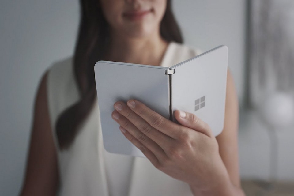 Patente da Microsoft usa dobradiça para dissipar o calor da CPU