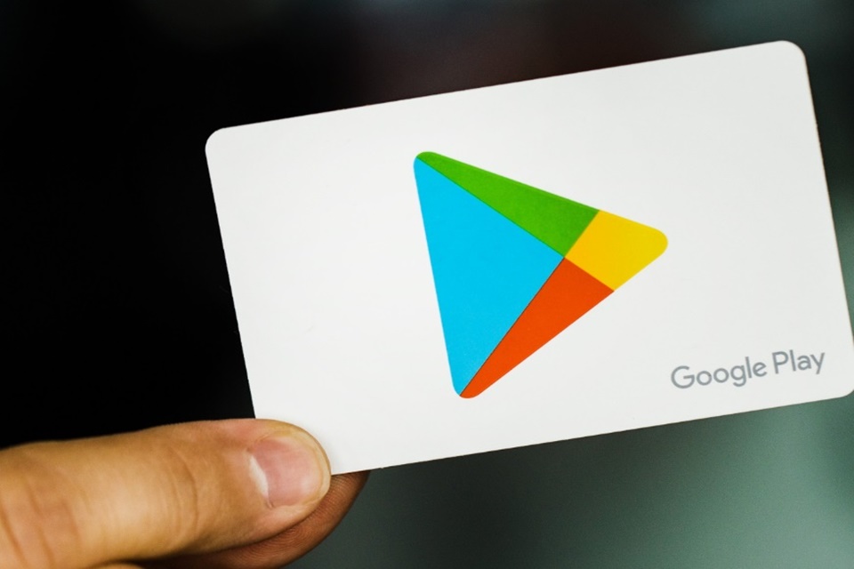 Google pode bloquear apps instalados fora da Play Store no Android