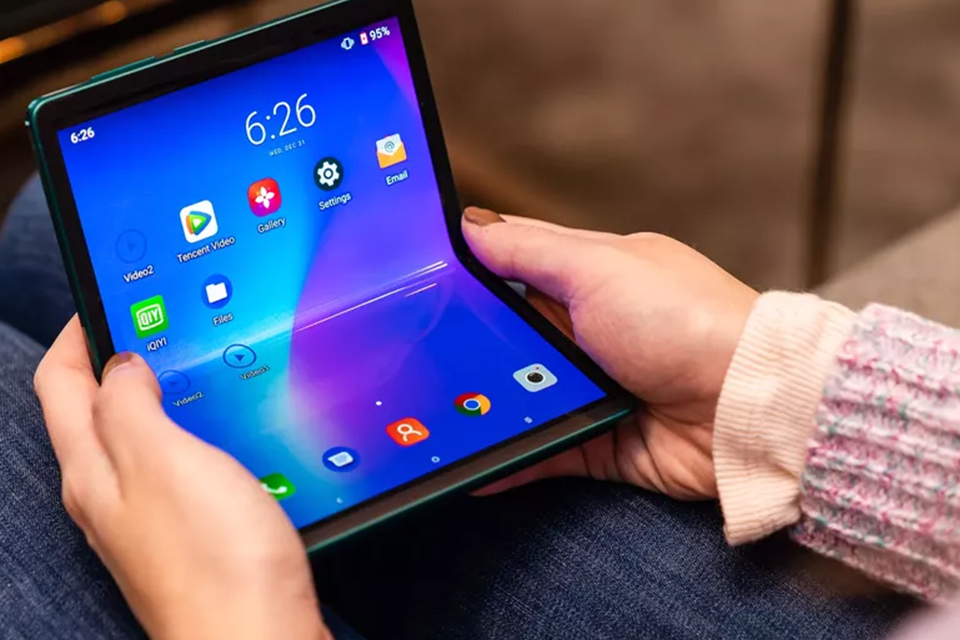 CES 2020: TCL exibe conceito diferente de dobrável; entenda