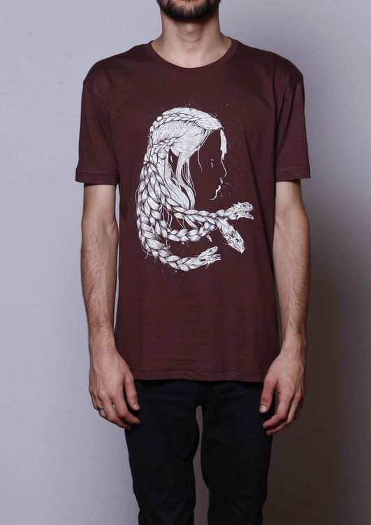 Imagem: Camiseta mother of dragons