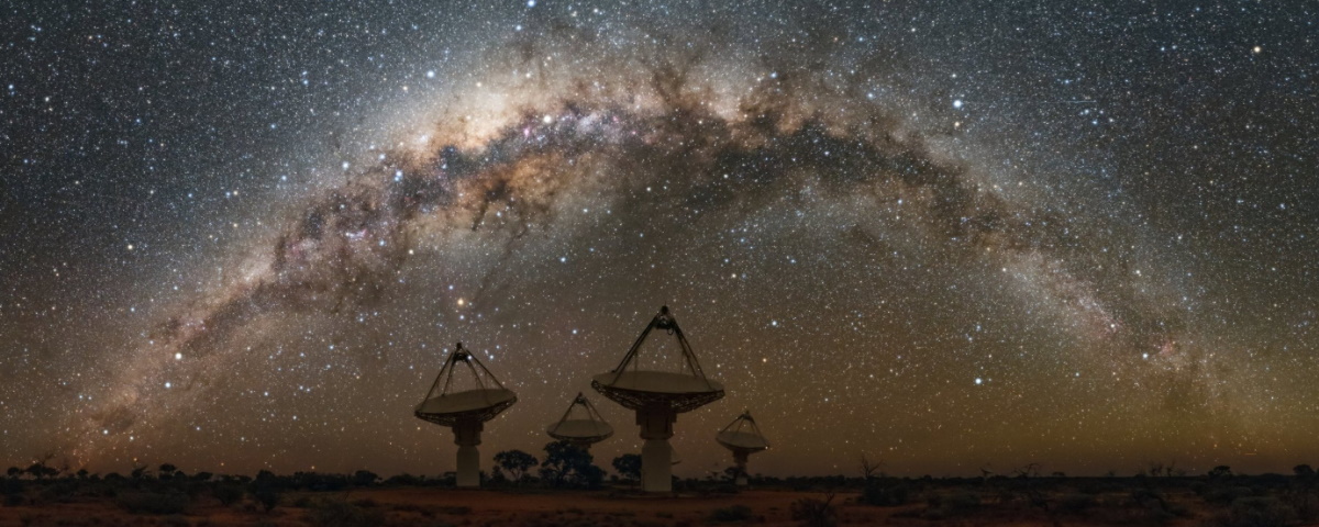 Imagem de: Cientistas rastreiam pulsos de rádio misteriosos vindos do cosmos