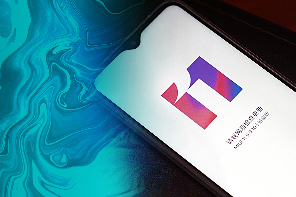 Imagem de: Galaxy Fold no Brasil, Android 10 em celulares Xiaomi – Hoje no TecMundo