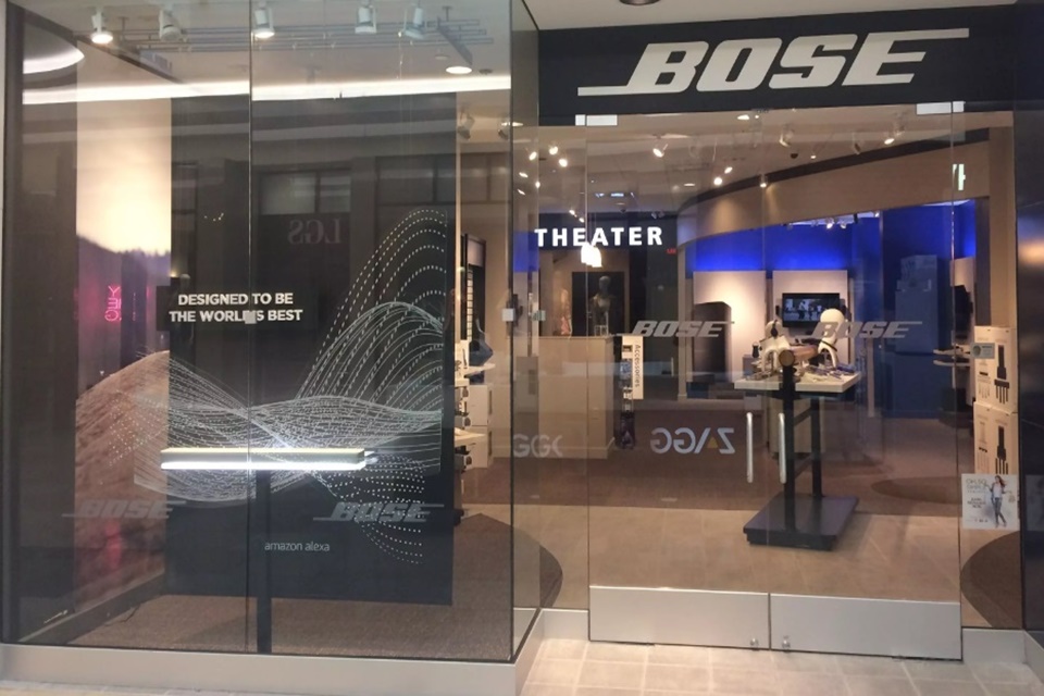 Bose fecha lojas físicas ao redor do mundo e foca em vendas online