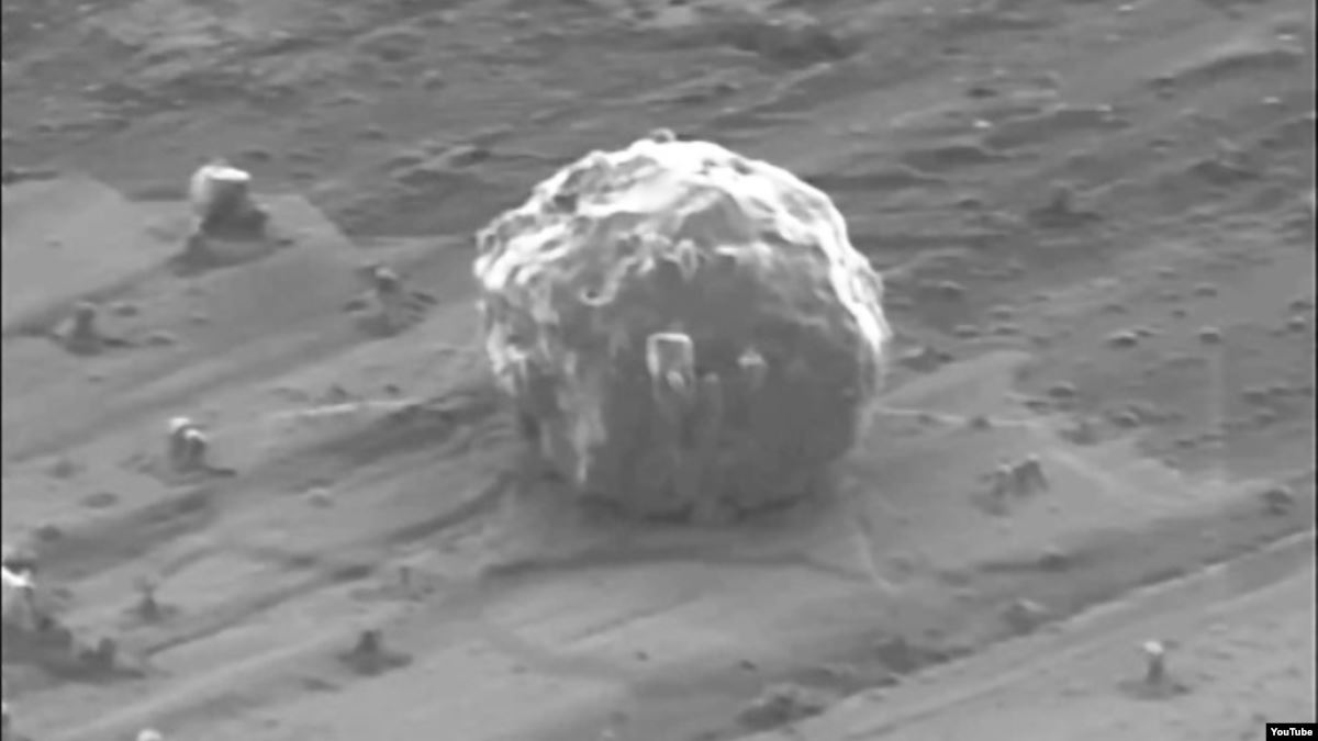 https://learningenglish.voanews.com/a/oldest-material-discovered-on-earth-7-billion-year-old-stardust/5248071.html