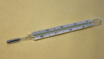 https://www.smithsonianmag.com/smart-news/human-body-temperature-getting-cooler-study-finds-180974006/
