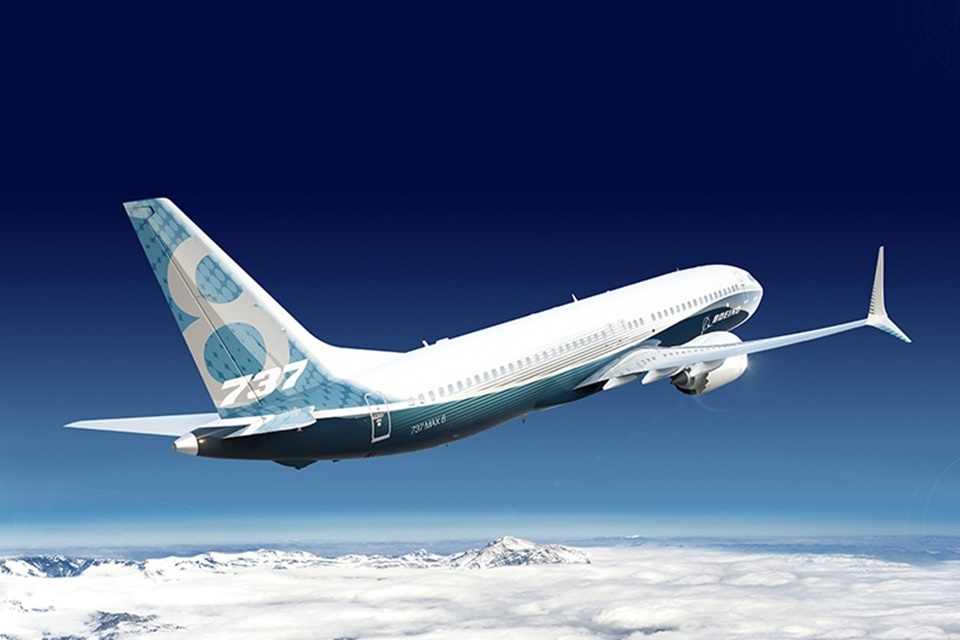 Boeing deve retomar voos com o 737 Max na metade de 2020