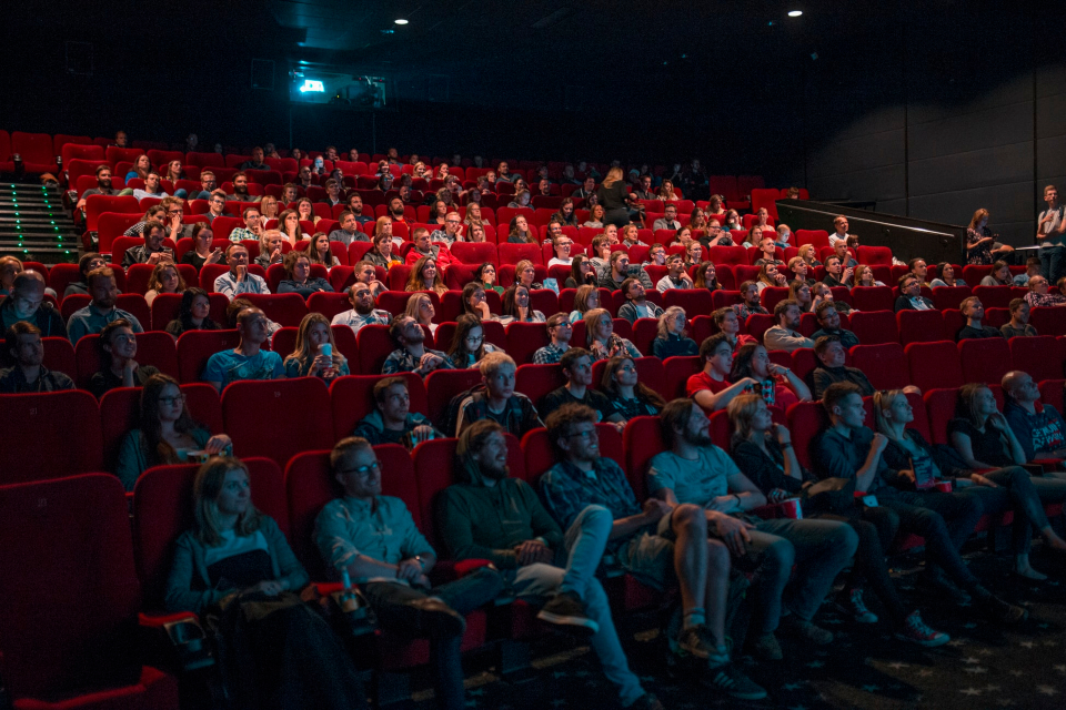 Quanto um filme precisa arrecadar para ser rentável?