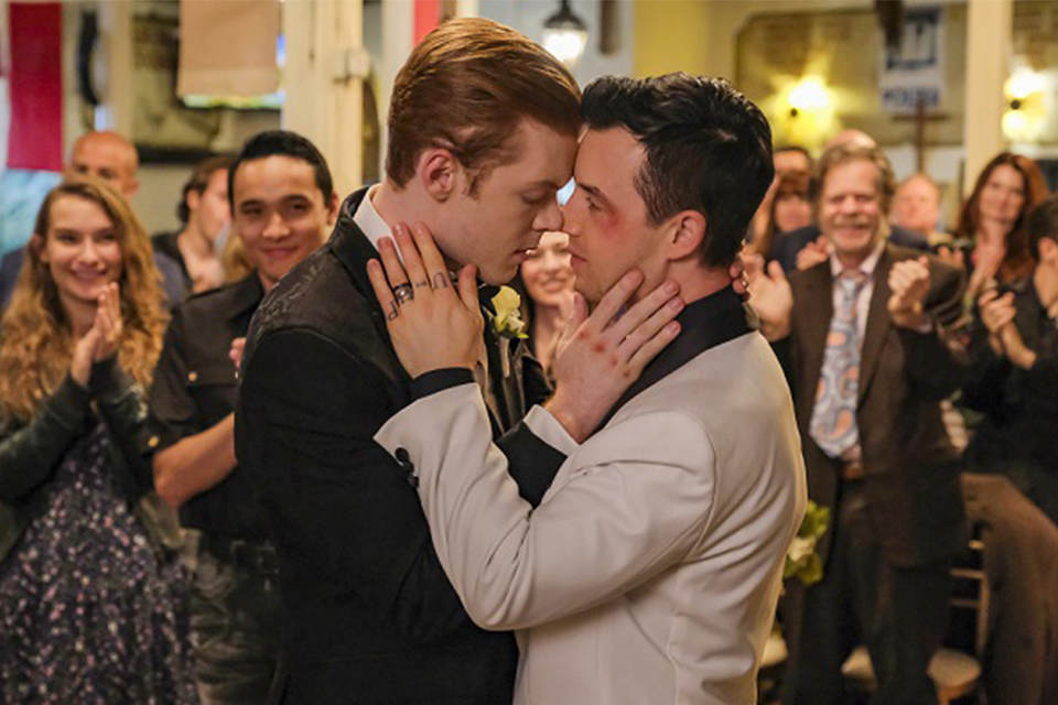 Shameless: final de temporada marca o casamento Gallavich