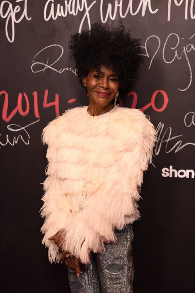 How To Get Away With Murder: elenco celebra fim das gravações (FOTOS)