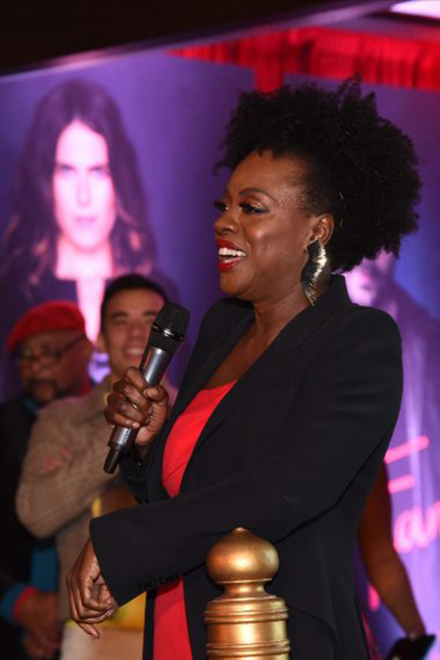 How To Get Away With Murder: elenco celebra fim das gravações (FOTOS)