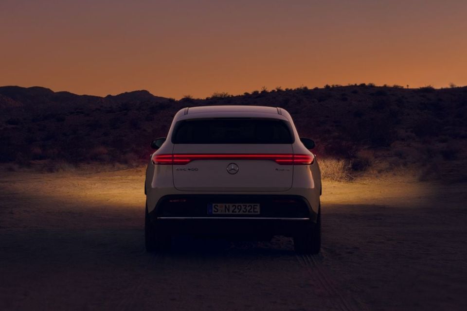 Mercedes lança SUV elétrico no Brasil que roda 440 km em uma carga