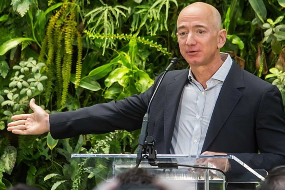 Jeff Bezos cria fundo de US$ 10 bilhões contra o aquecimento global