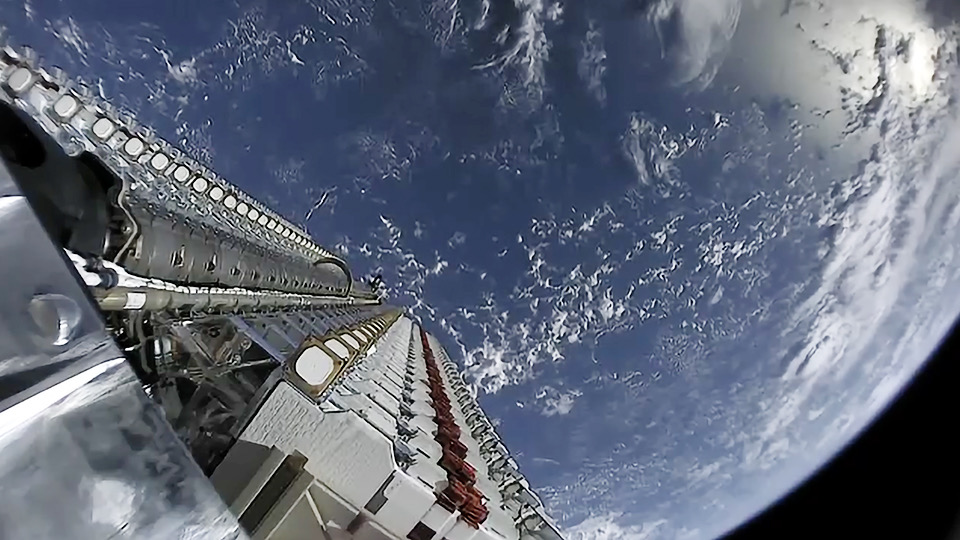 https://en.wikipedia.org/wiki/SpaceX_Starlink