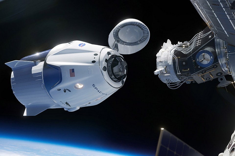 NASA diz que SpaceX deve levar primeira missão tripulada à ISS