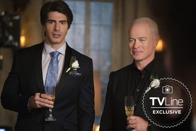 Legends of Tomorrow: fotos mostram casamento em próximo episódio