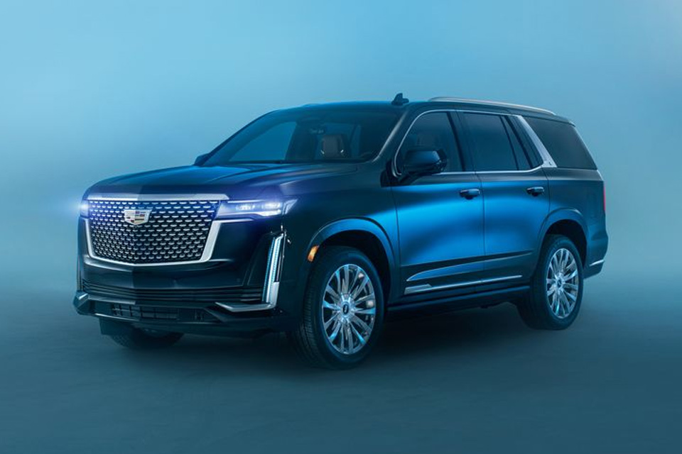 Cadillac confirma SUV elétrico: 643 km de autonomia e 1.000 HP