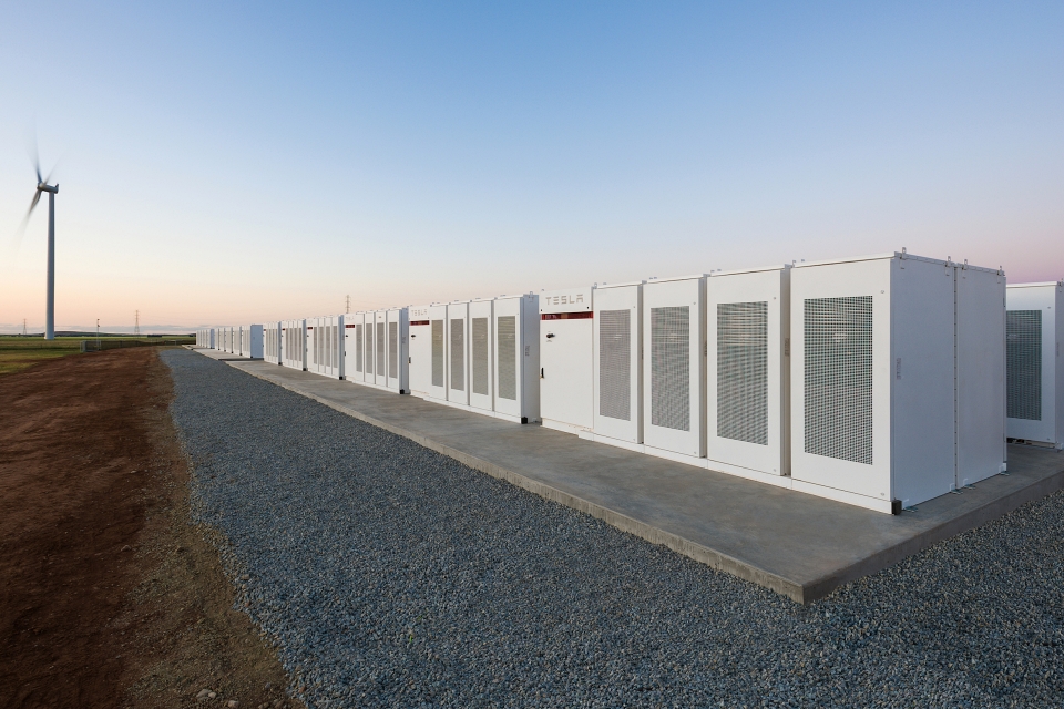 Projeto energético da Tesla já economizou US$ 77 milhões na Austrália