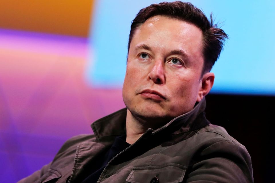 Elon Musk diz que pânico em relação ao coronavírus é 'estúpido'
