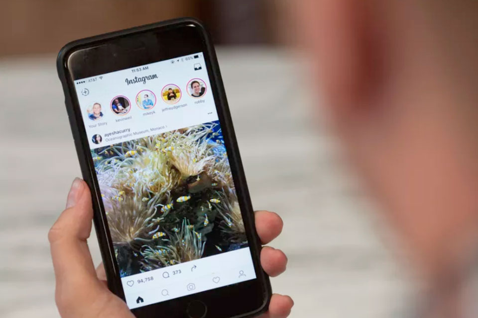 Stories do Facebook poderão ser publicados no Instagram em breve