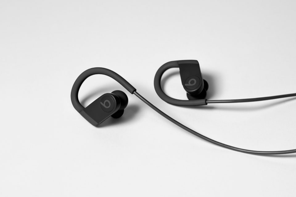 Novo Apple Powerbeats 4 é R$ 150 mais barato que seu antecessor