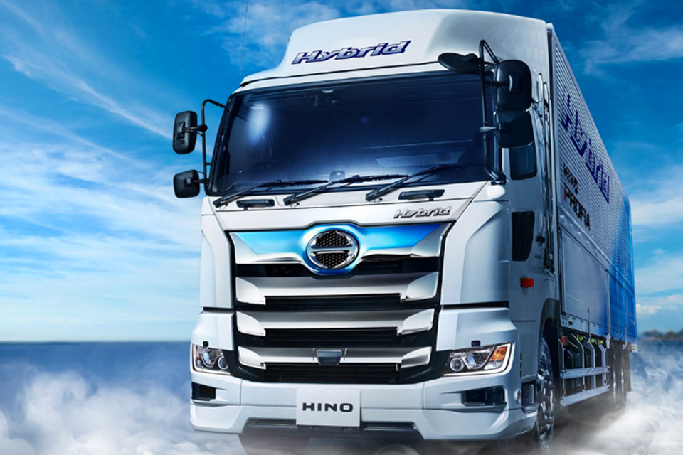 Toyota lança caminhão elétrico com células de hidrogênio