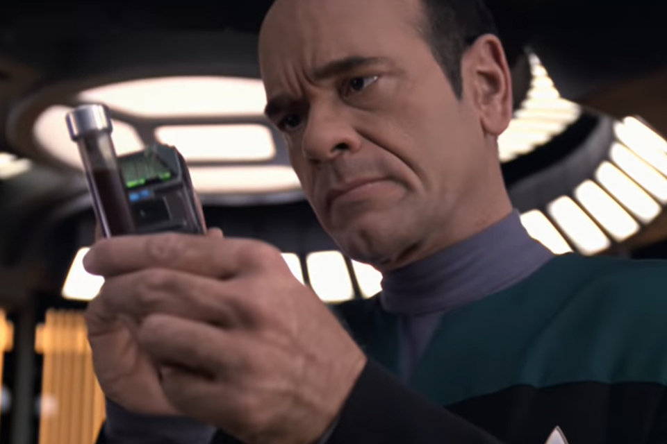 Star Trek Voyager: fã cria versão 4K com ajuda de IA; confira
