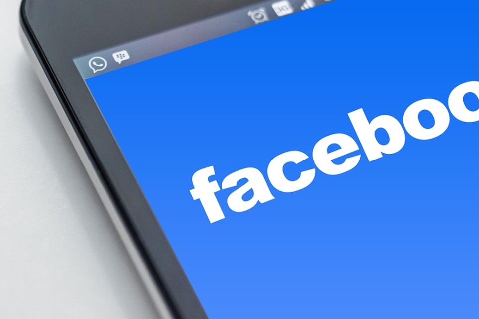 Facebook lança página para pedir ou oferecer ajuda durante pandemia