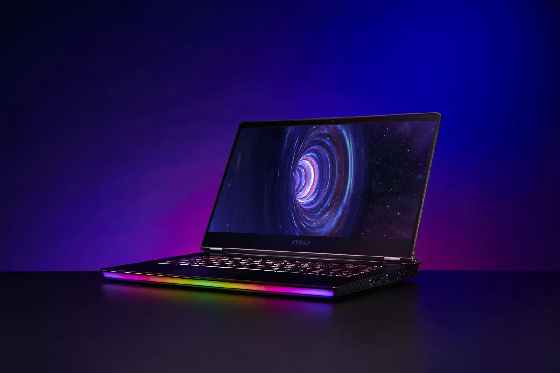 Imagem de: Intel de 10ª geração e RTX 2070 equipam novos notebooks gamers