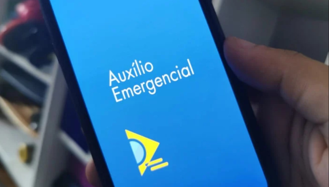 Imagem de: Como pedir o Auxílio Emergencial ao Trabalhador pelo app da Caixa