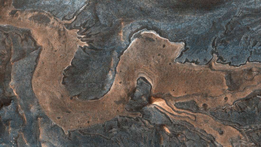 Imagem do dragão em Marte. (Universidade do Arizona/Reprodução)