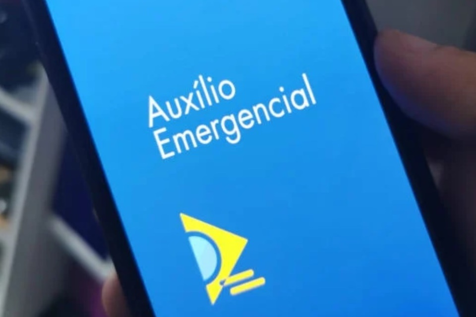 App Caixa Auxílio Emergencial foi o mais baixado no iOS em março