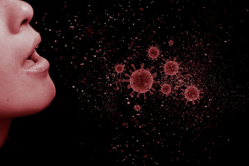 Vírus é expelido em gotículas da fala, da tosse e do espirro