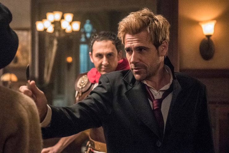 Constantine e Zari presos com Encores