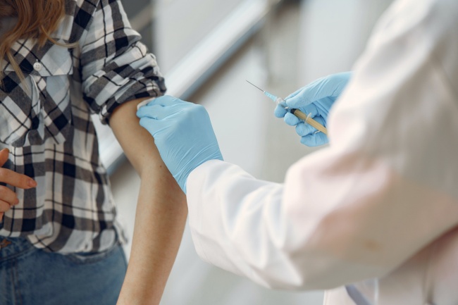 O Brasil é o primeiro país da América Latina a participar da fase de testes da vacina.