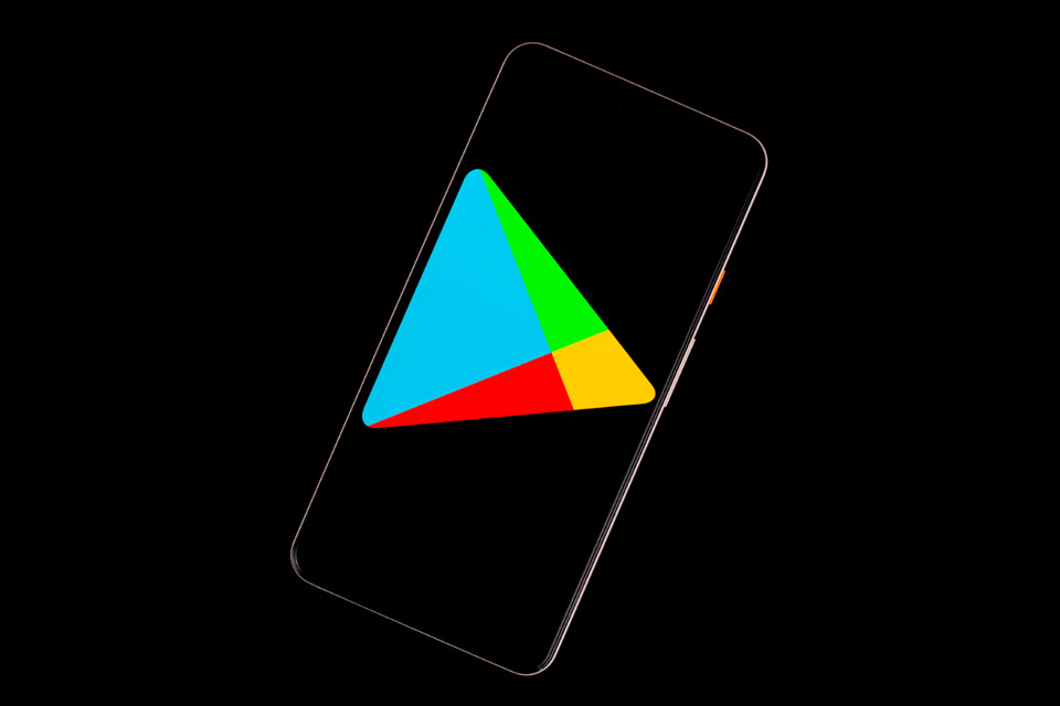 Play Store remove 25 apps que roubavam credenciais do Facebook
