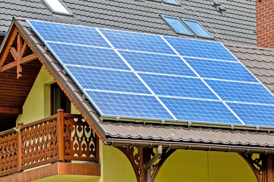 Geração de Energia Solar triplicou em 12 meses no Brasil