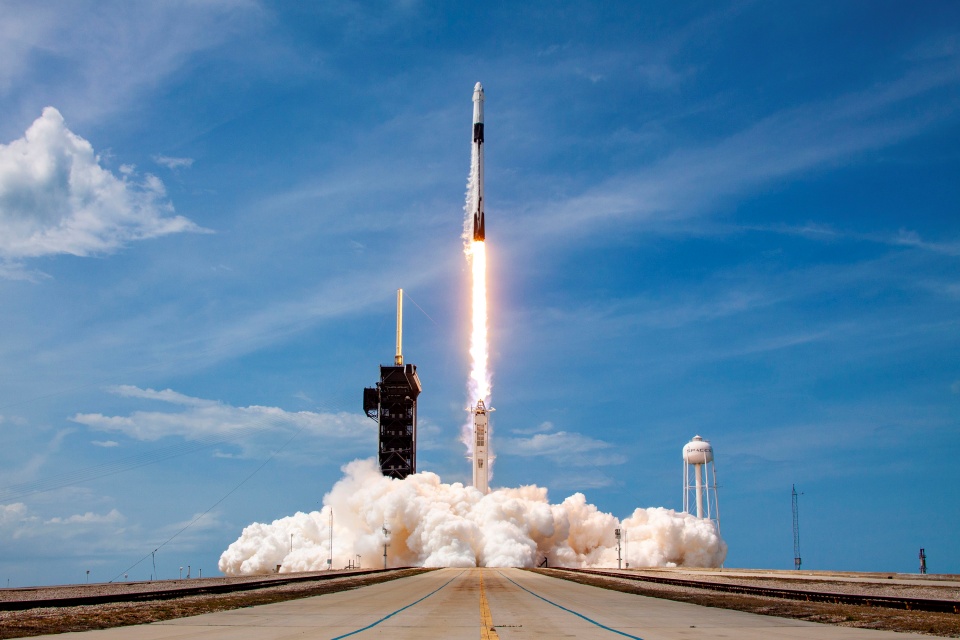 SpaceX lança satélite militar da Coreia do Sul nesta terça-feira
