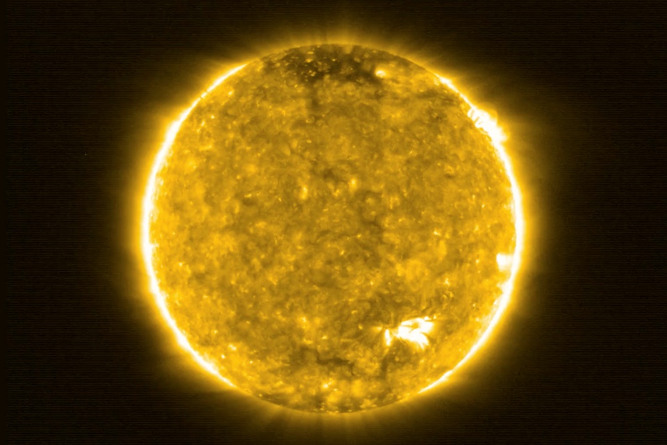 NASA e ESA divulgam as fotos mais próximas do Sol já registradas