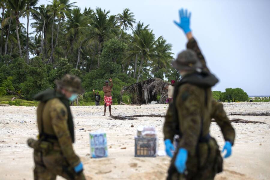 Os homens foram encontrados em boas condições. (Fonte: Australian Defence Force)