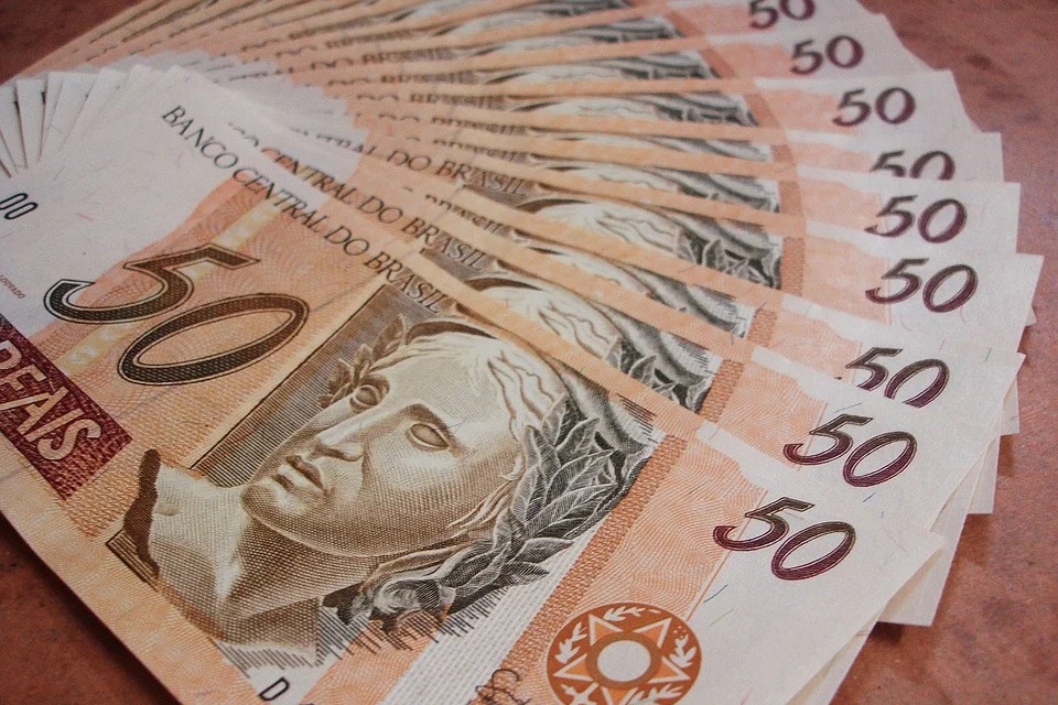 Auxílio Emergencial: servidores receberam R$ 1 bilhão indevidamente