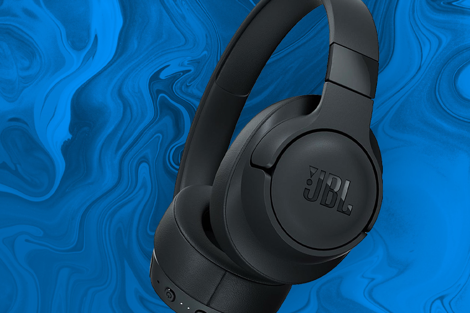 Fone JBL Tune 750BTNC: cancelamento de ruído 'acessível' [Review]