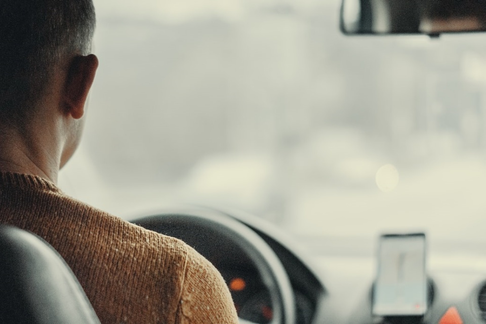 Imagem de: 99 reduz 23% de assédios em corridas com inteligência artificial