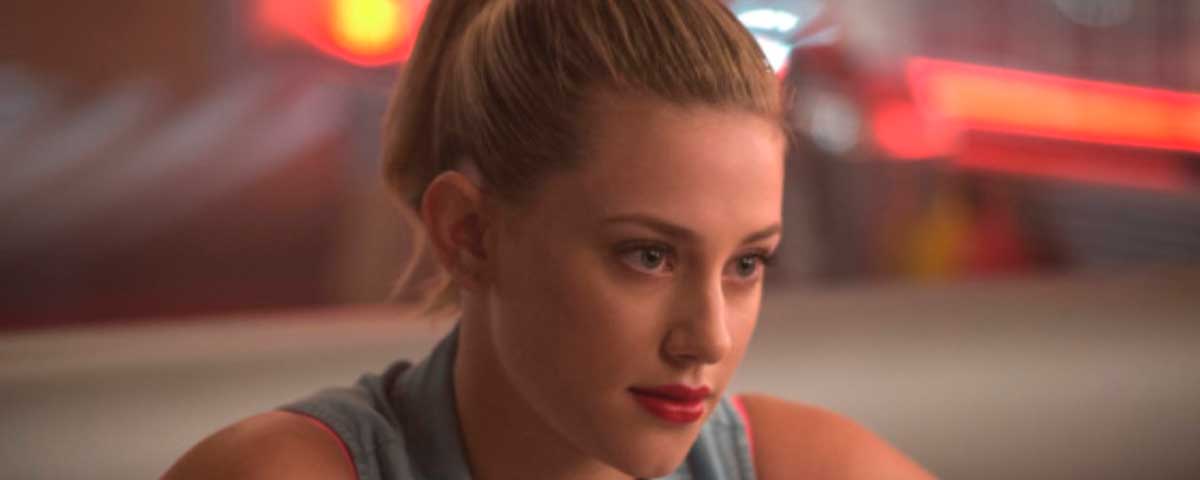 Imagem de: Riverdale: Lili Reinhart revela desconforto em algumas cenas