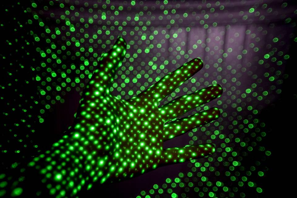 Metade dos átomos da Terra podem ser de dados digitais em 2245