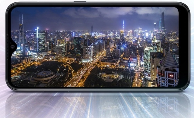Smartphone Galaxy A01 traz desempenho adequado para 