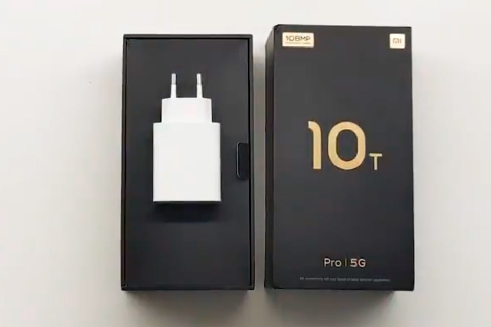 Xiaomi alfineta Apple após iPhone 12 sem carregador na caixa