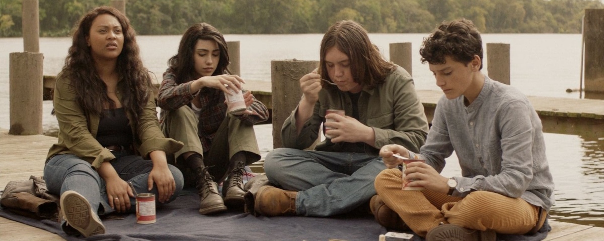 Imagem de: The Walking Dead: World Beyond 1x4: o grupo volta à escola (RECAP)