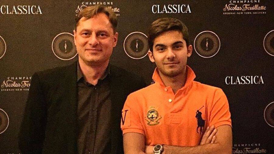 Valdimir, à esquerda, e o filho Alexander. (Fonte: Facebook/Alexander Marugov/Reprodução)