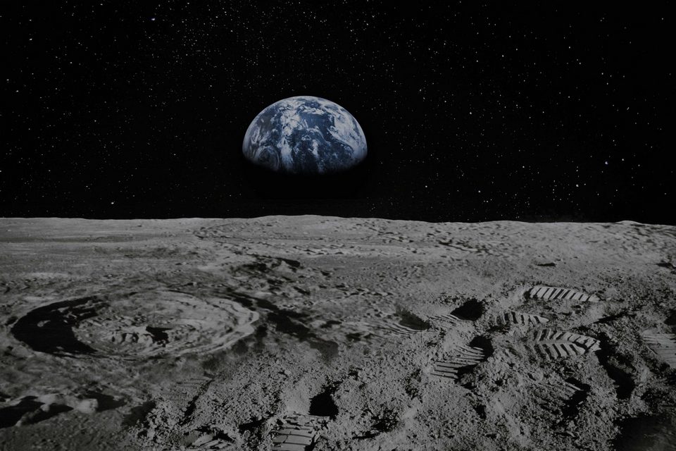 Empresa vai extrair oxigênio da poeira lunar