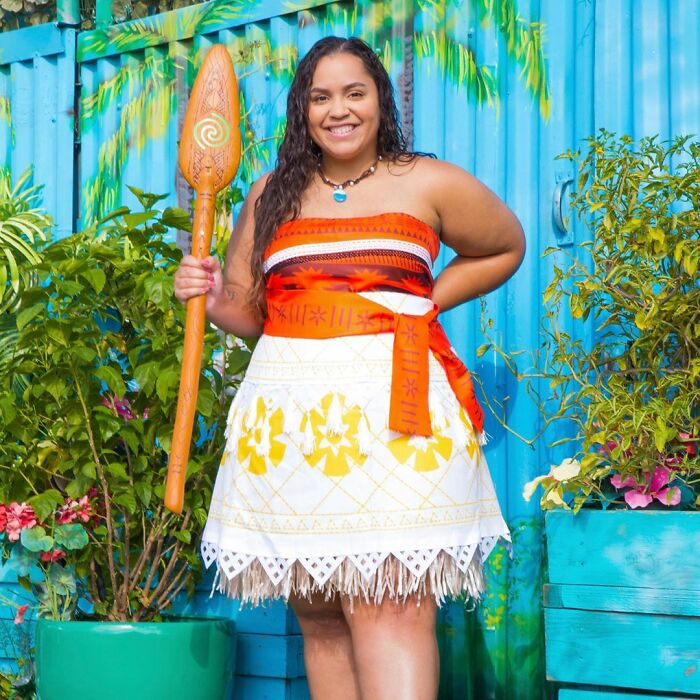 (Fonte: Instagram/Curvesbyzo_)